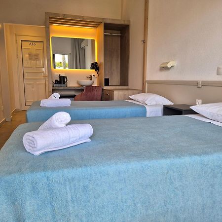 Morfeas Hotel Kavos Ngoại thất bức ảnh