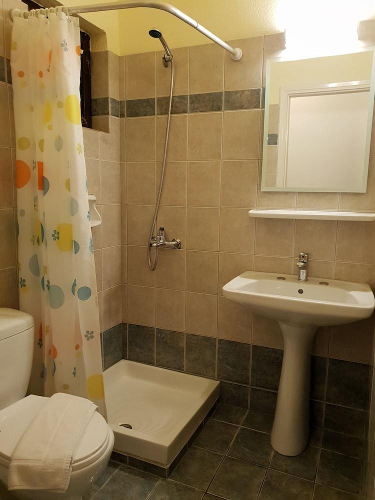 Morfeas Hotel Kavos Ngoại thất bức ảnh