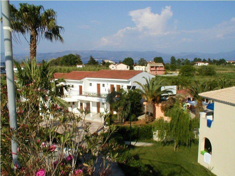 Morfeas Hotel Kavos Ngoại thất bức ảnh